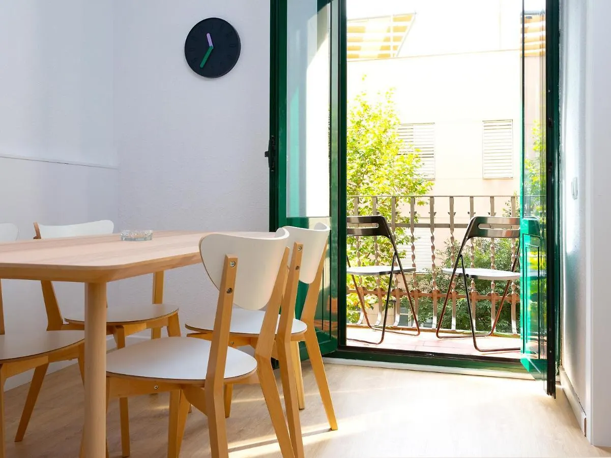 Higuests - Sagrada Familia Apartments Barcelone